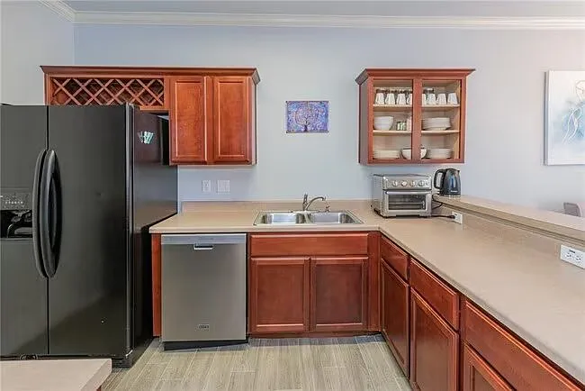 12205 Abbey Glen Ln — Photo 14