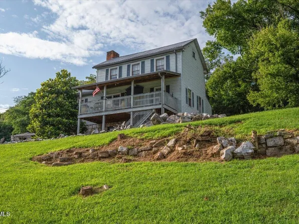 2248 Netherland Inn Rd, Kingsport, TN 37660