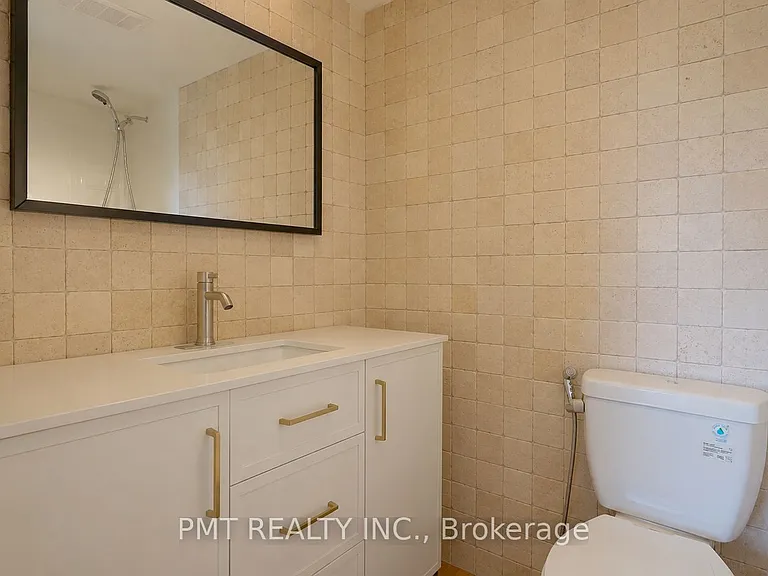301 Prudential Dr #407 — Photo 32
