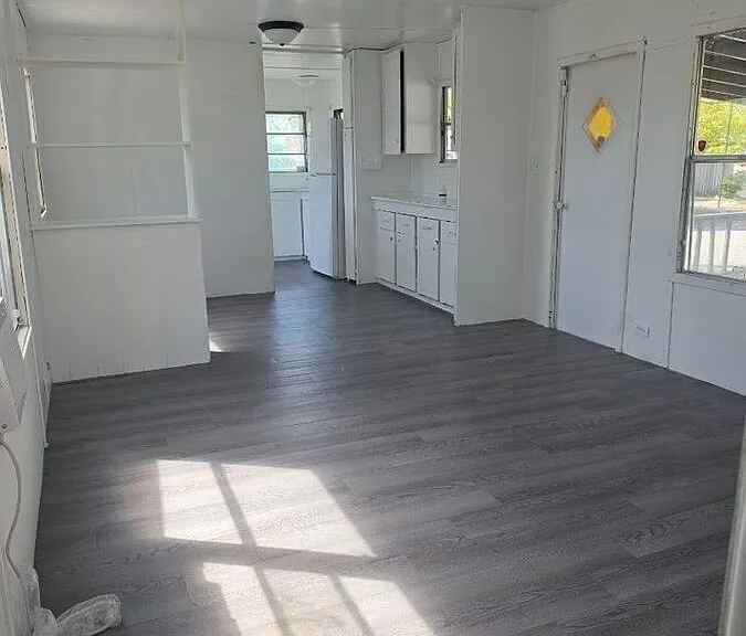 2961 Plumosa Ln — Photo 5