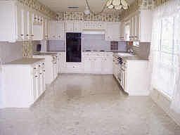 5th image of 15602 Valley Bend Dr