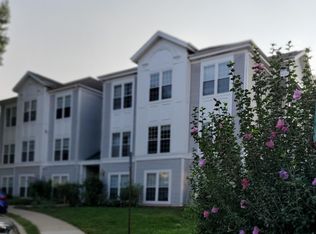 9800 Leatherfern Ter APT 202, Montgomery Village, MD 20886
