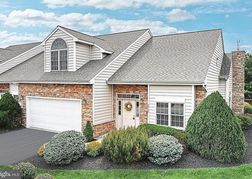 1st image of 2964 Harford Cir #64
