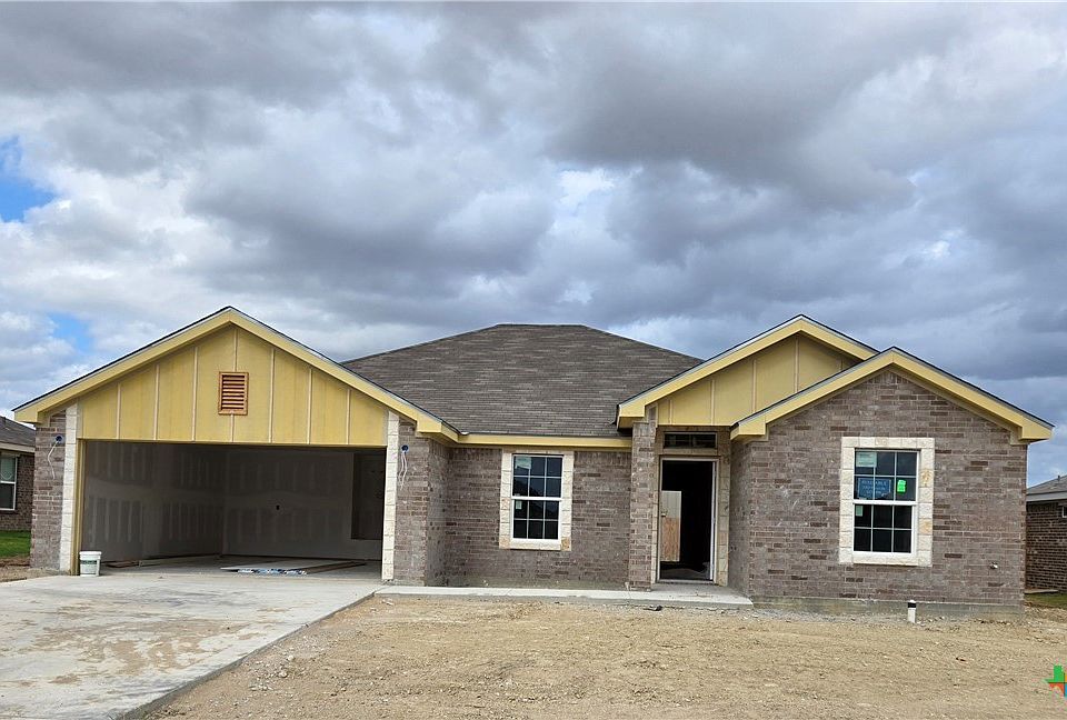1st image of 3203 Privet Dr