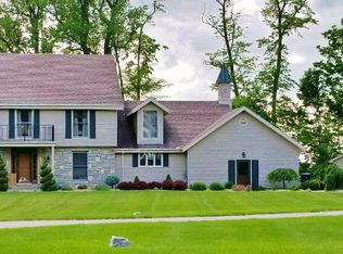2000 Timber Creek Dr, Tiffin, OH 44883