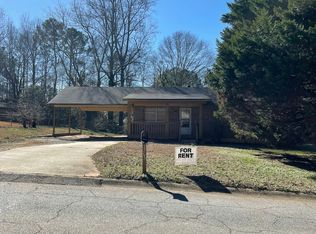 8383 Attleboro Dr, Jonesboro, GA