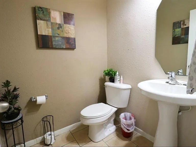 135 S Spinning Wheel Cir — Photo 7