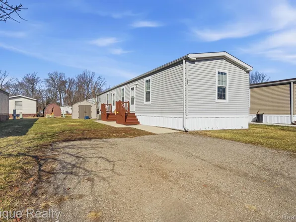 16031 Beech Daly Rd, Taylor, MI 48180