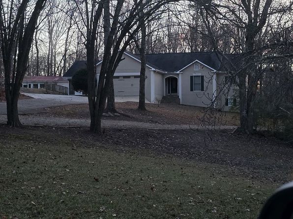 3923 Old Highway 441 N