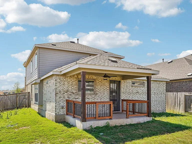 2034 Egret Ave — Photo 21