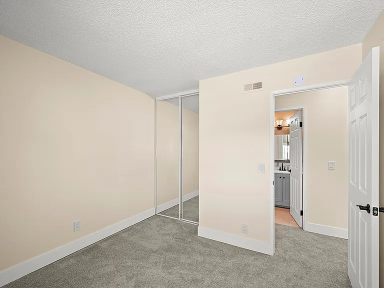 1923 Terrakappa Ave — Photo 21