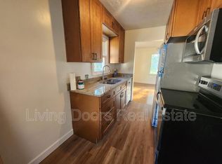 501 S 38th St, Lincoln, NE 68510