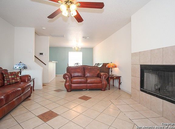 3rd image of 8427 Jaclyn Park