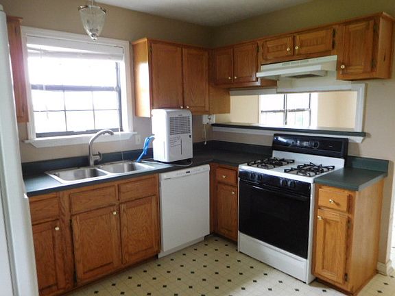3rd image of 5551 N County Road 917