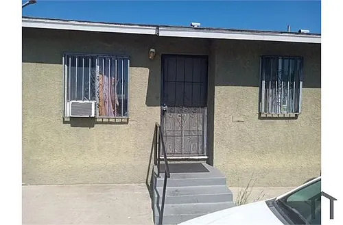 232 E Lanzit Ave Photo 1