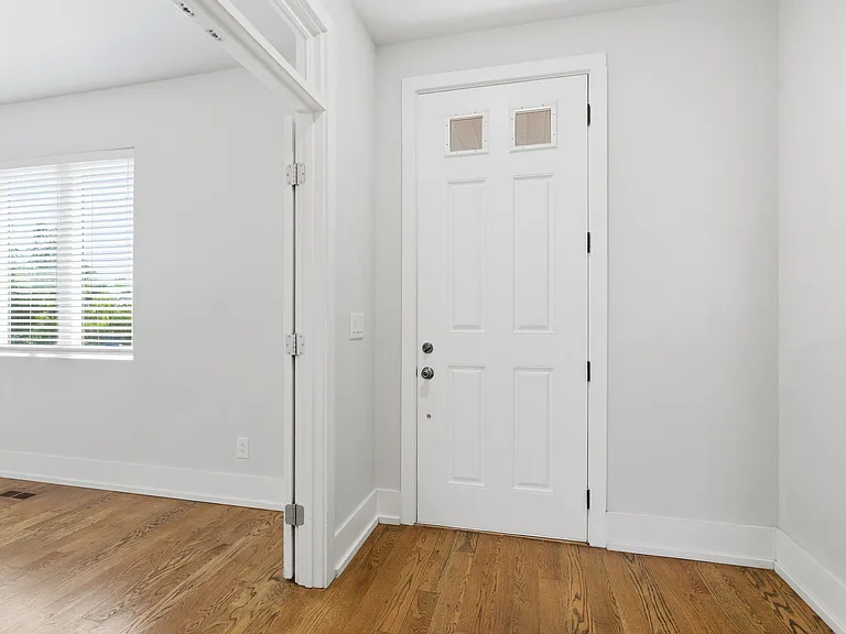 426 Patterson St — Photo 7