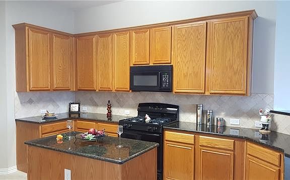 4th image of 4601 Highlands Dr