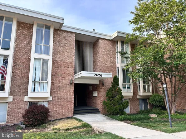 2626 Fort Farnsworth Rd Unit 200-2B, Alexandria, VA 22303