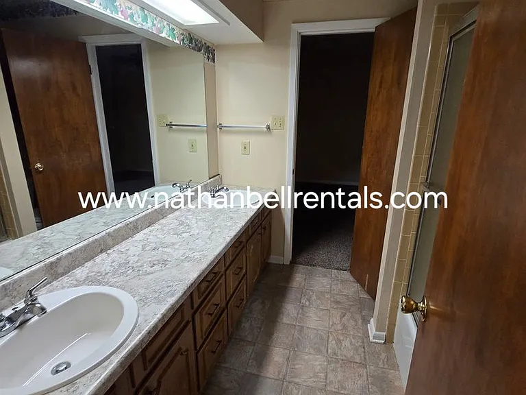 3025 Abbott Ln — Photo 4