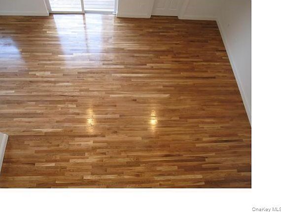 5th image of 418 Tondo Cir