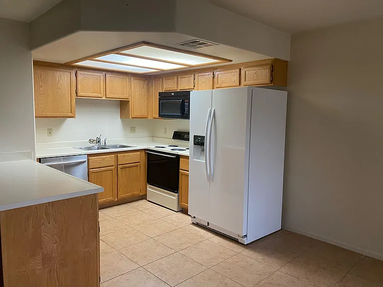 874 Mesquite Springs Dr #102 — Photo 3