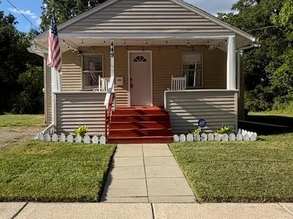 449 Midway Ave, Pontiac, MI 48341