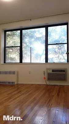 Rented by Mdrn Residential | media 2