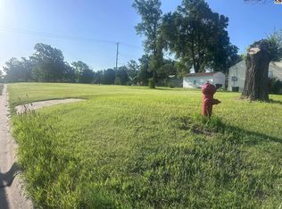 1201 E 3rd St, Pratt, KS 67124