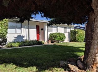 627 N Acacia St, Woodlake, CA 93286