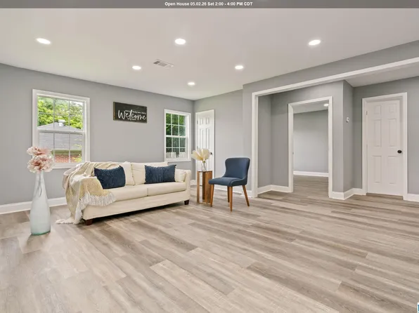 221 Short 24th Ave E, Tuscaloosa, AL 35404
