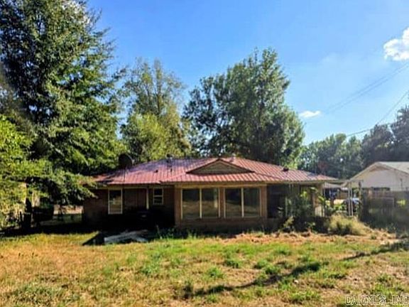 2nd image of 508 N Ridge Dr