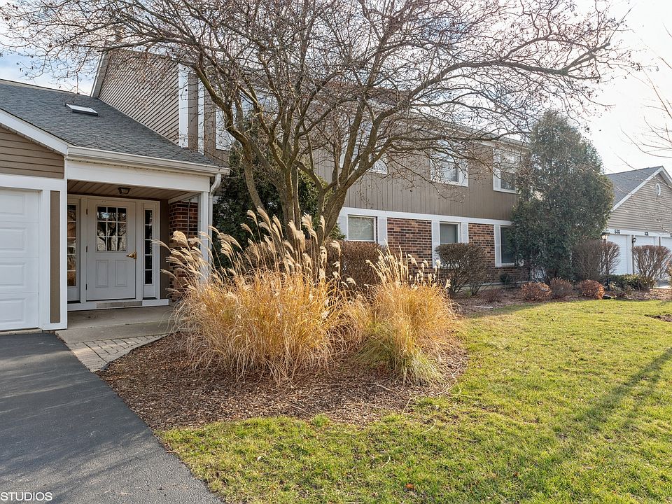 1st image of 541 N Deer Run Dr Unit 541
