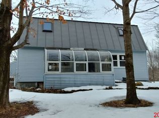 482 Kinsman Rd, Grafton, NH 03240