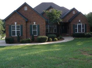 2595 Camelia Pointe Dr, Sherrills Ford, NC 28673