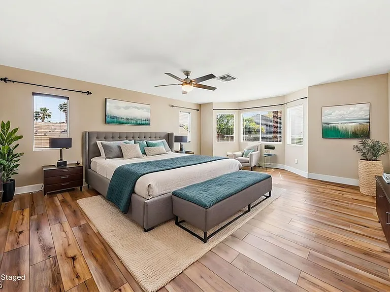 2551 Williamsburg St — Photo 42