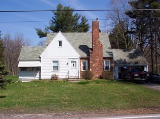 2000 E River Rd, Rochester, NY 14623