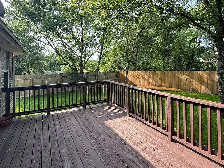 2350 Kendal Green Cir — Photo 25