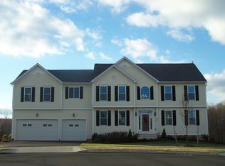 83 Annello Way, Middletown, CT 06457