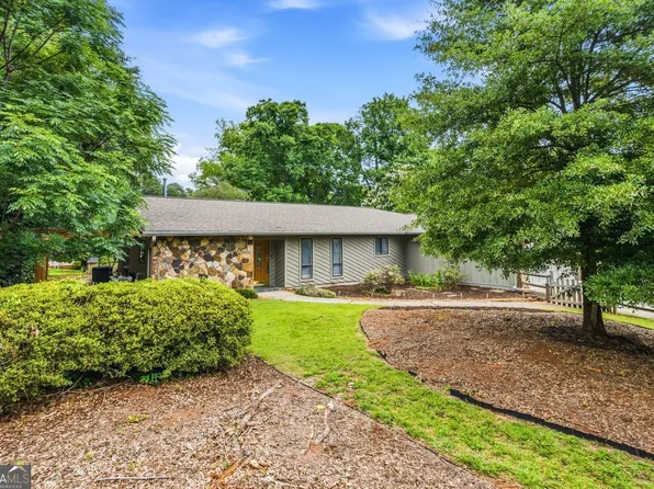 4759 Mockernut Ct, Lilburn, GA 30047