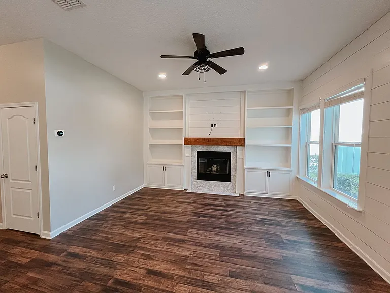 2246 Eagle Perch Pl — Photo 22