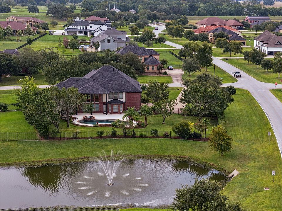 1st image of 8826 Crown Jewel Dr