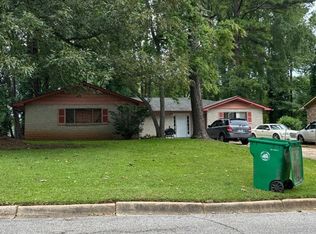 2276 Tarian Dr, Decatur, GA 30034