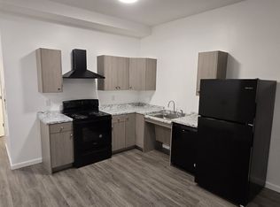 776 Lakeview Ave #1, Lowell, MA 01850