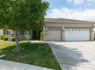 550 Bonanza Dr, Newman, CA 95360
