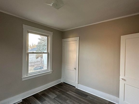5th image of 1124 W Virginia Ave