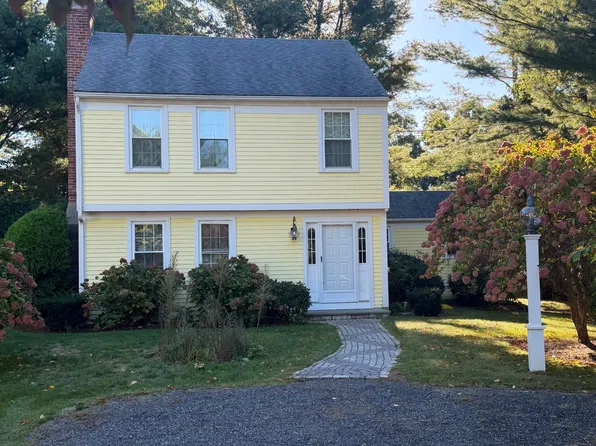 90 Cap'N Lijah'S Road, Centerville, MA 02632