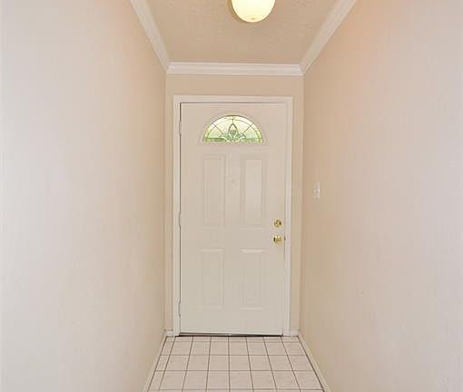 3rd image of 16434 Hibiscus Ln