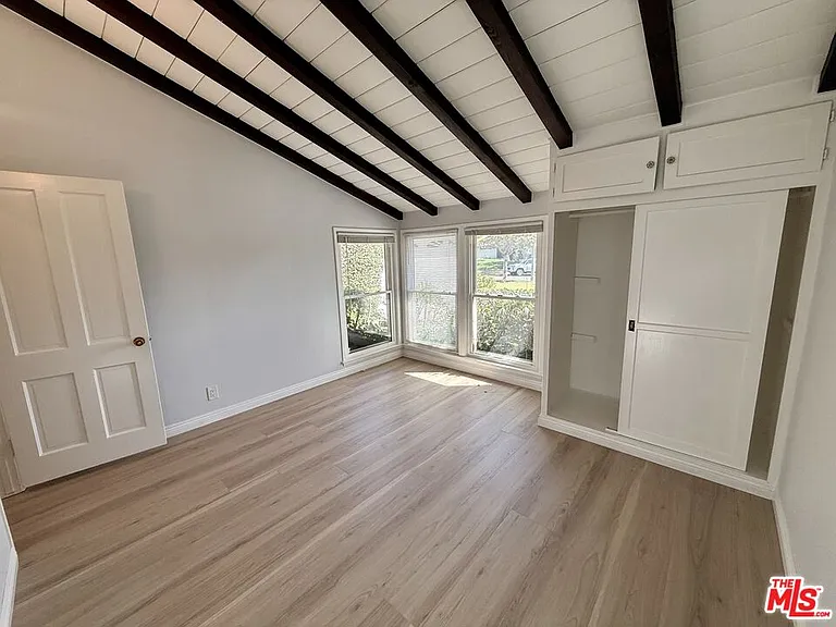 2766 Dunleer Pl — Photo 10