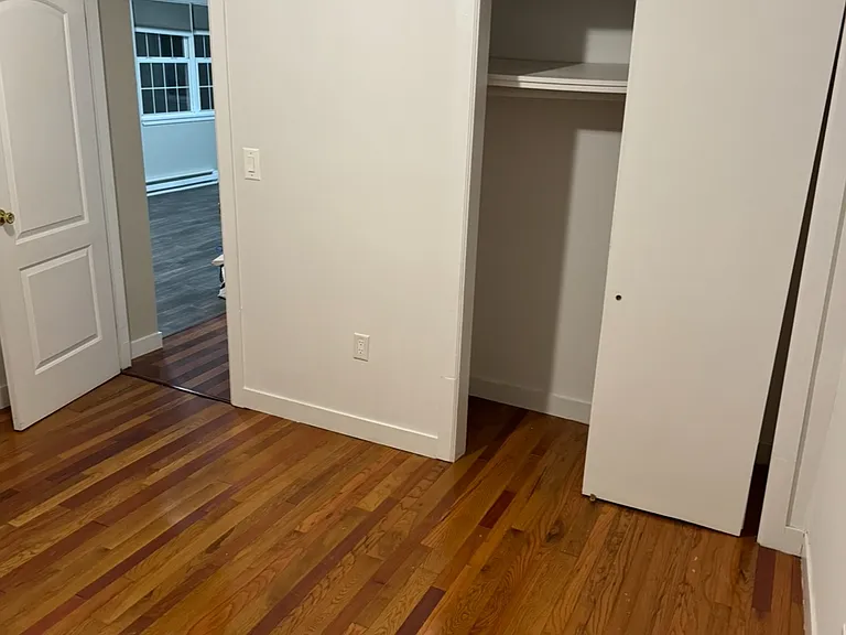 34 Hemlock Dr — Photo 9