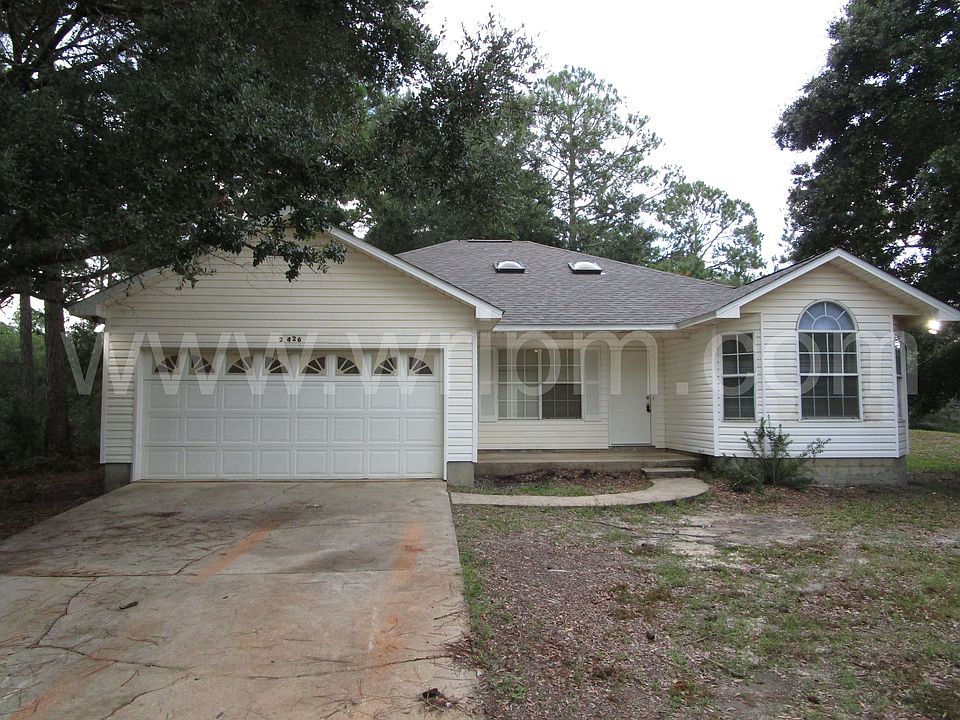 1st image of 2426 Camden Dr